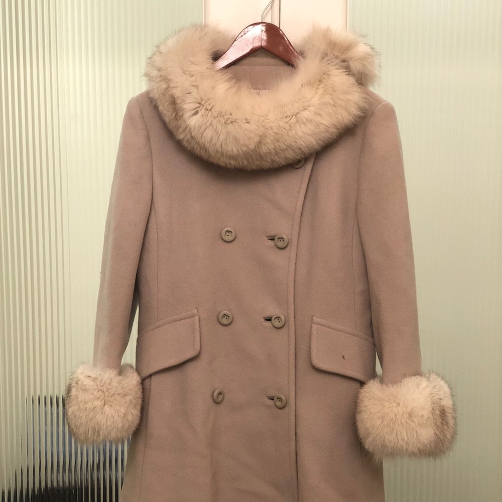 Vintage fox collar coat